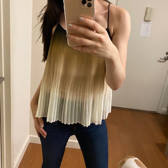 Mango Pleated Top - Picture 8 of 8